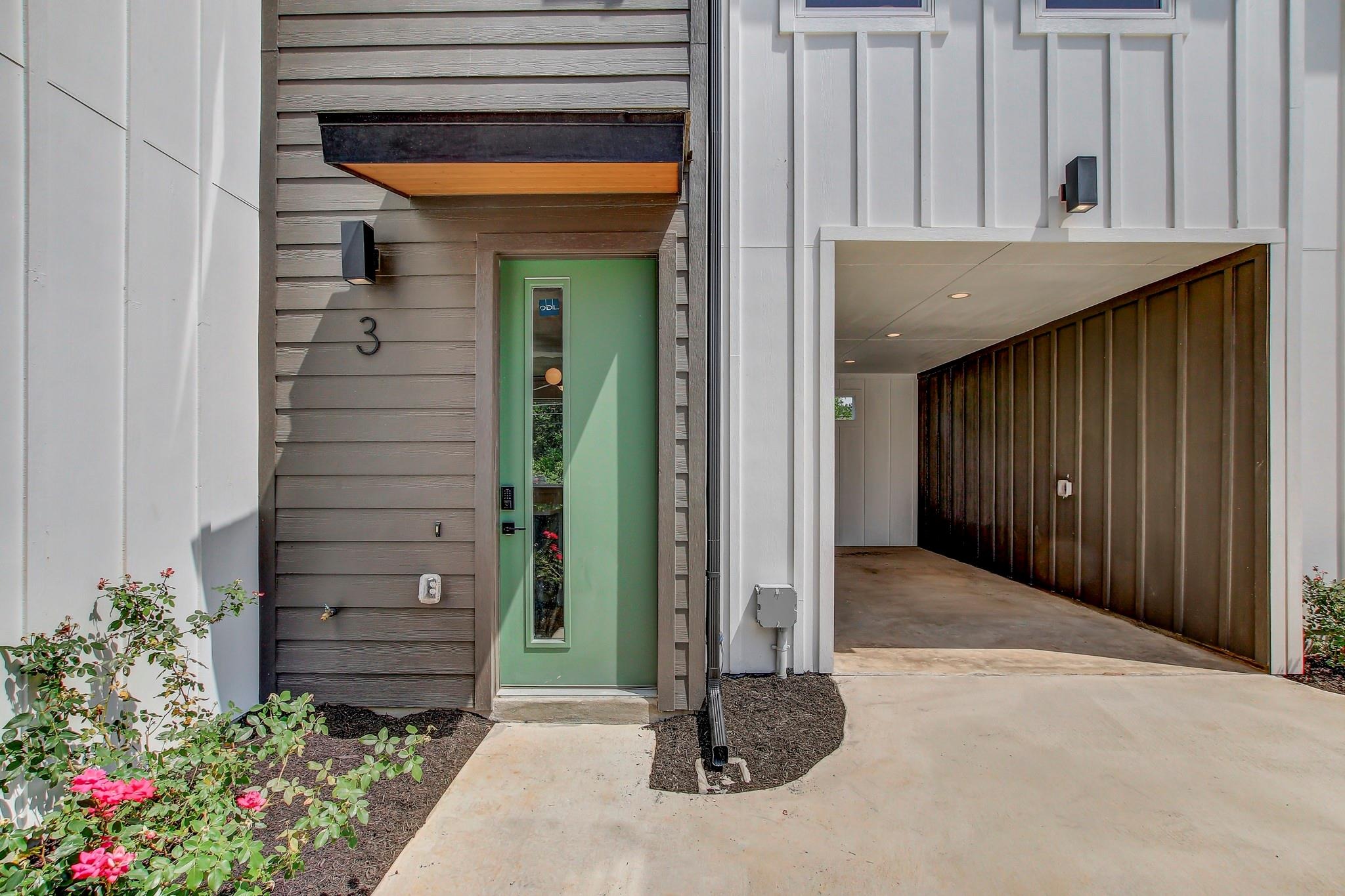 4127 E 12th Street #3 (24)