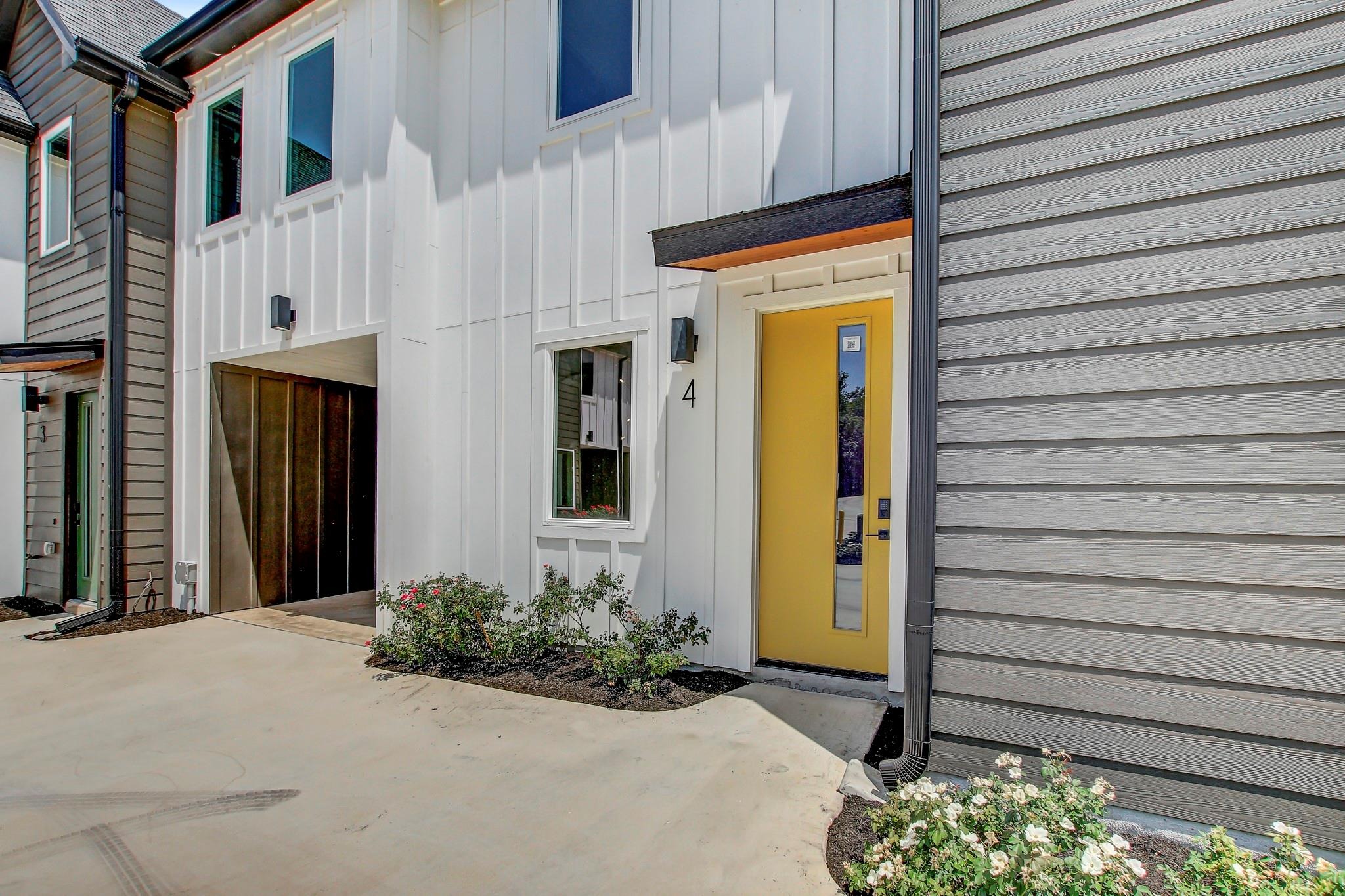 4127 E 12th Street #4 (28)