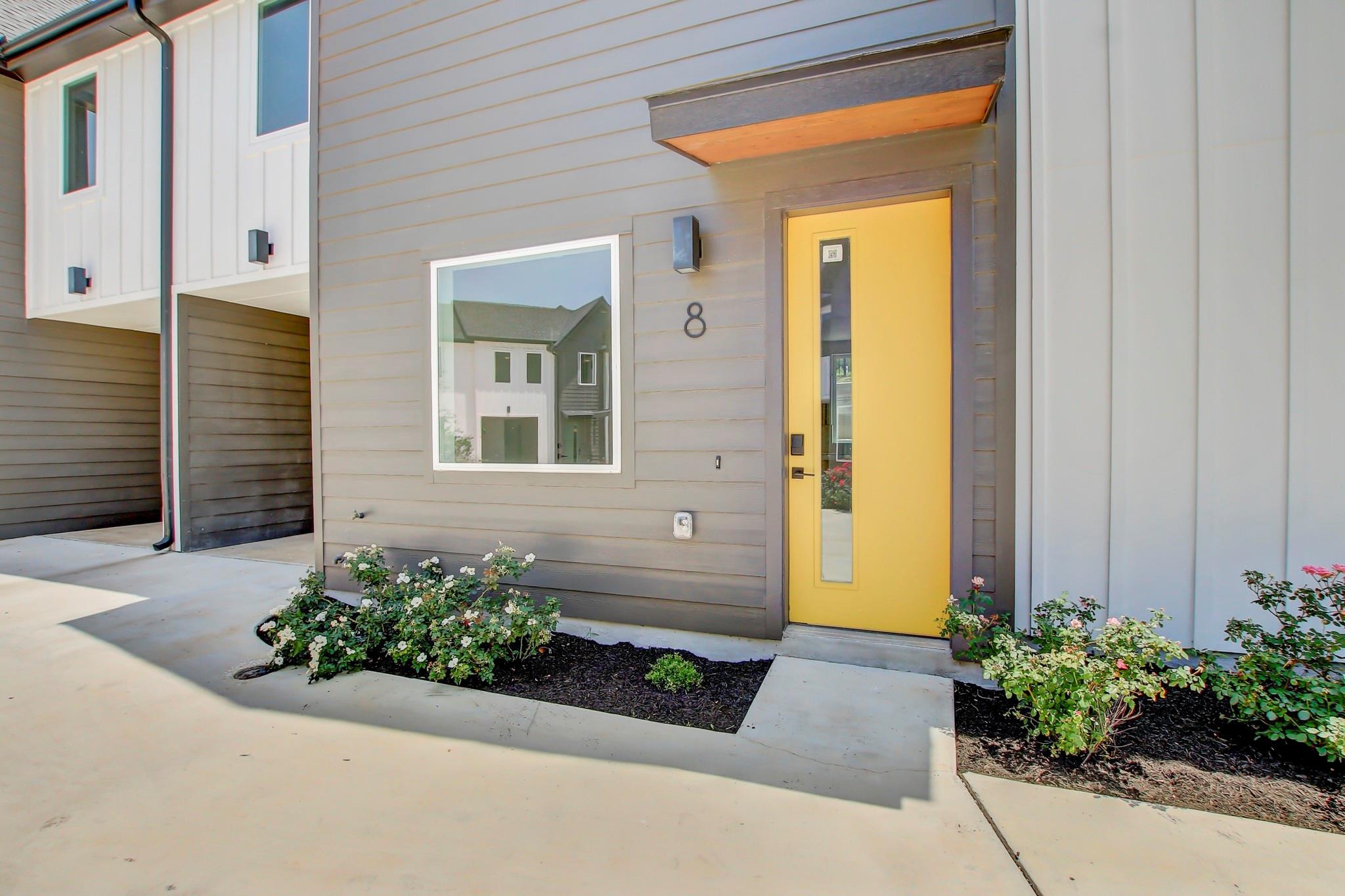 4127 E 12th Street #8 (31)